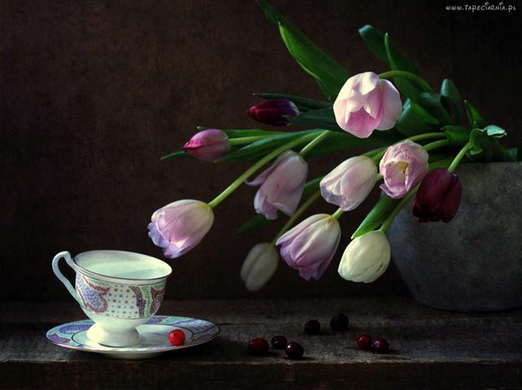 Tulipany - 94989_tulipany_wazon_filizanka.jpg