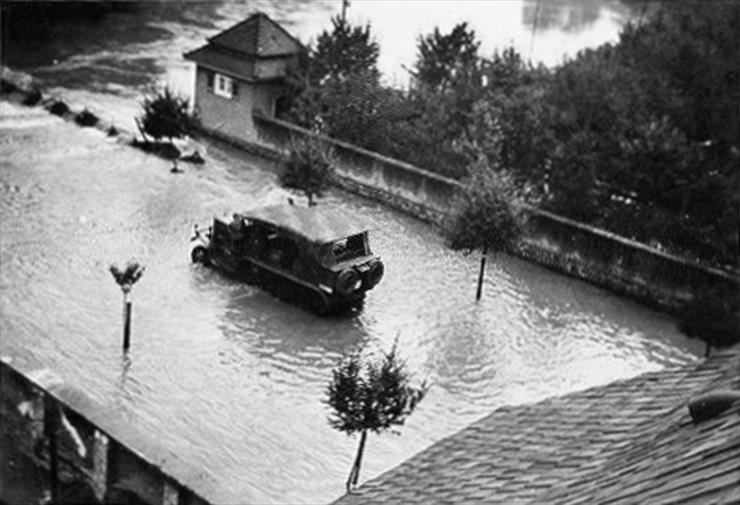 Powódz rok 1938 - NYSA - UL. PRUDNICKA-592344-.jpg