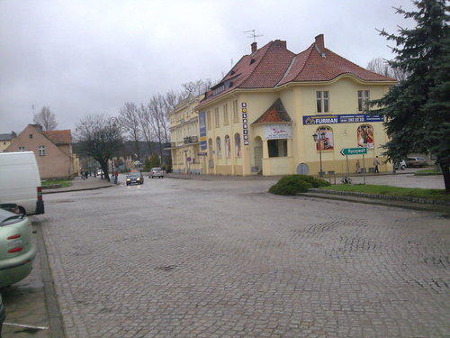 w widokówce - biblioteka miejska.jpg