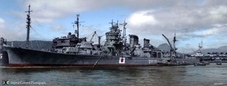 krążowniki lekkie - Sakawa 1945.jpg