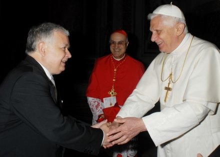 Prezydent Lech Kaczynski - Lech Kaczyński i Ojciec św. Benedykt XVI.jpg