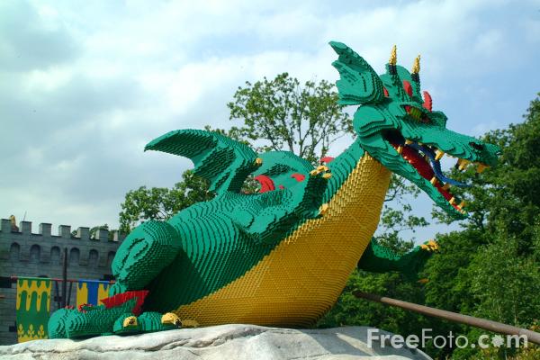 legoland - LegolandDragon.jpg