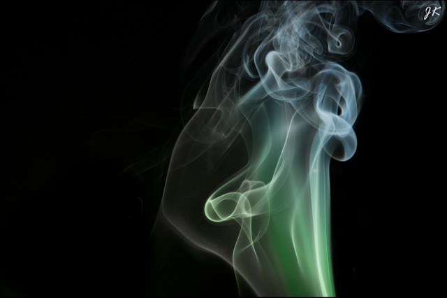 Dymek z papierosa - Image000781.jpg