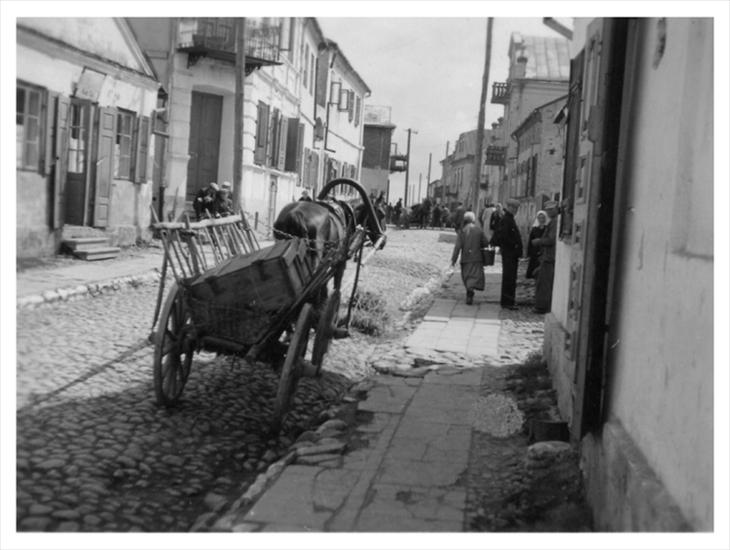 Warszawa w latach okupacji 1939-1944 - Warsaw 002.jpg