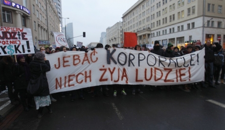 allusia - demonstrators protest against polands government plans to sign acta in.jpg