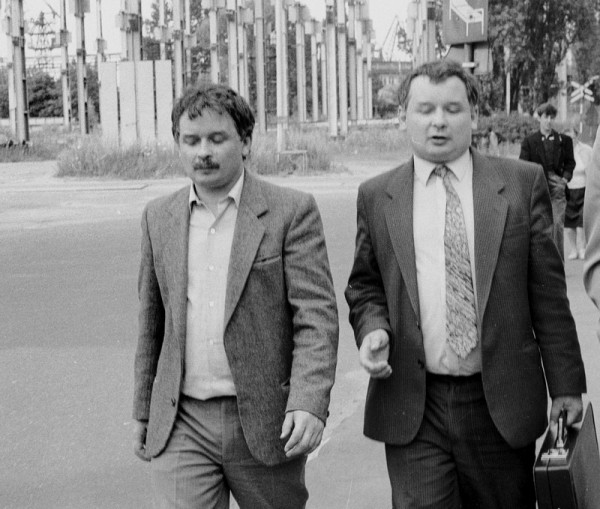 Prezydent Lech Kaczyński - Lech i Jarosław Kaczyńscy.jpg