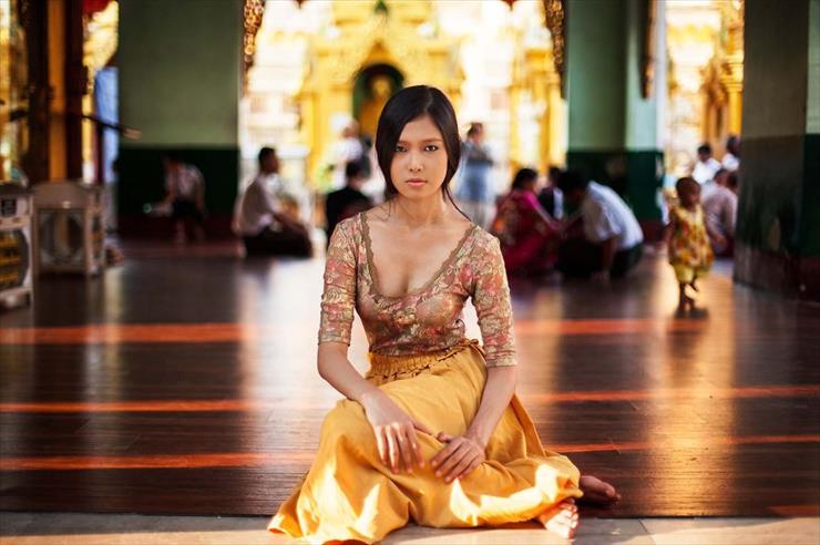 kobiety - Yangon-Birma.jpg